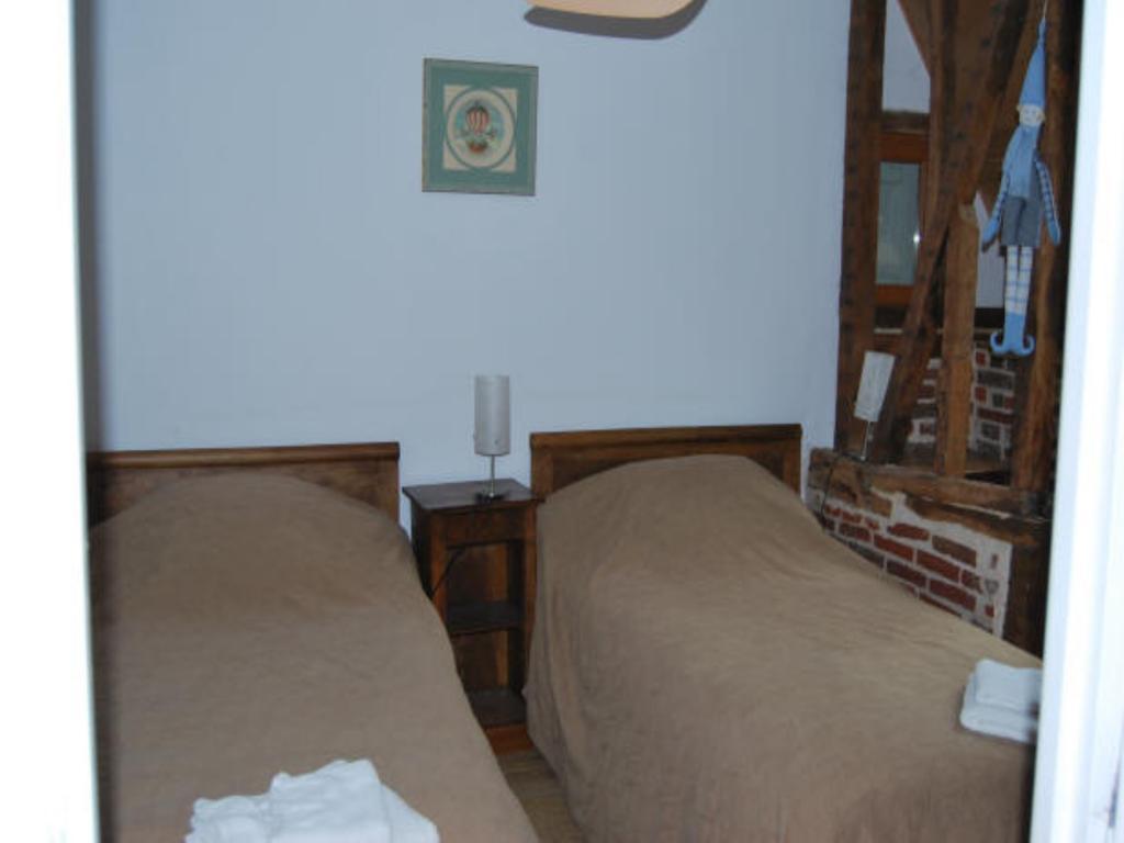 Bed and Breakfast Chez Francine et Xavier à Froissy  Extérieur photo